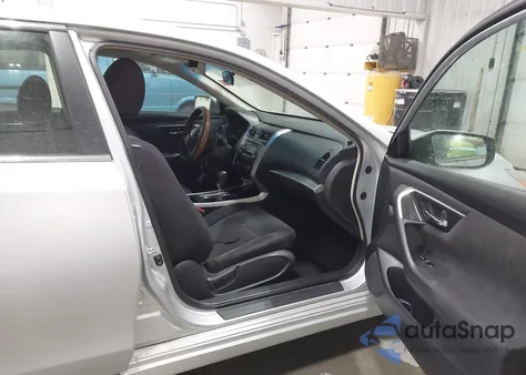 2013 Nissan Altima 2.5 S from USA, damaged, VIN 1N4AL3AP7DC246580